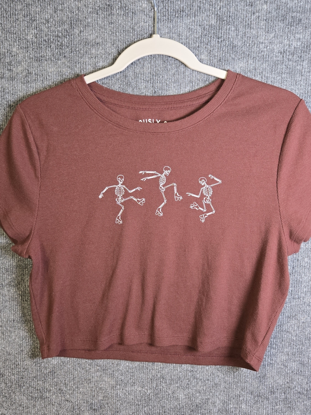 Aeropostale T Shirt Womens XL Brown Baby Tee Dancing Skeletons Cropped